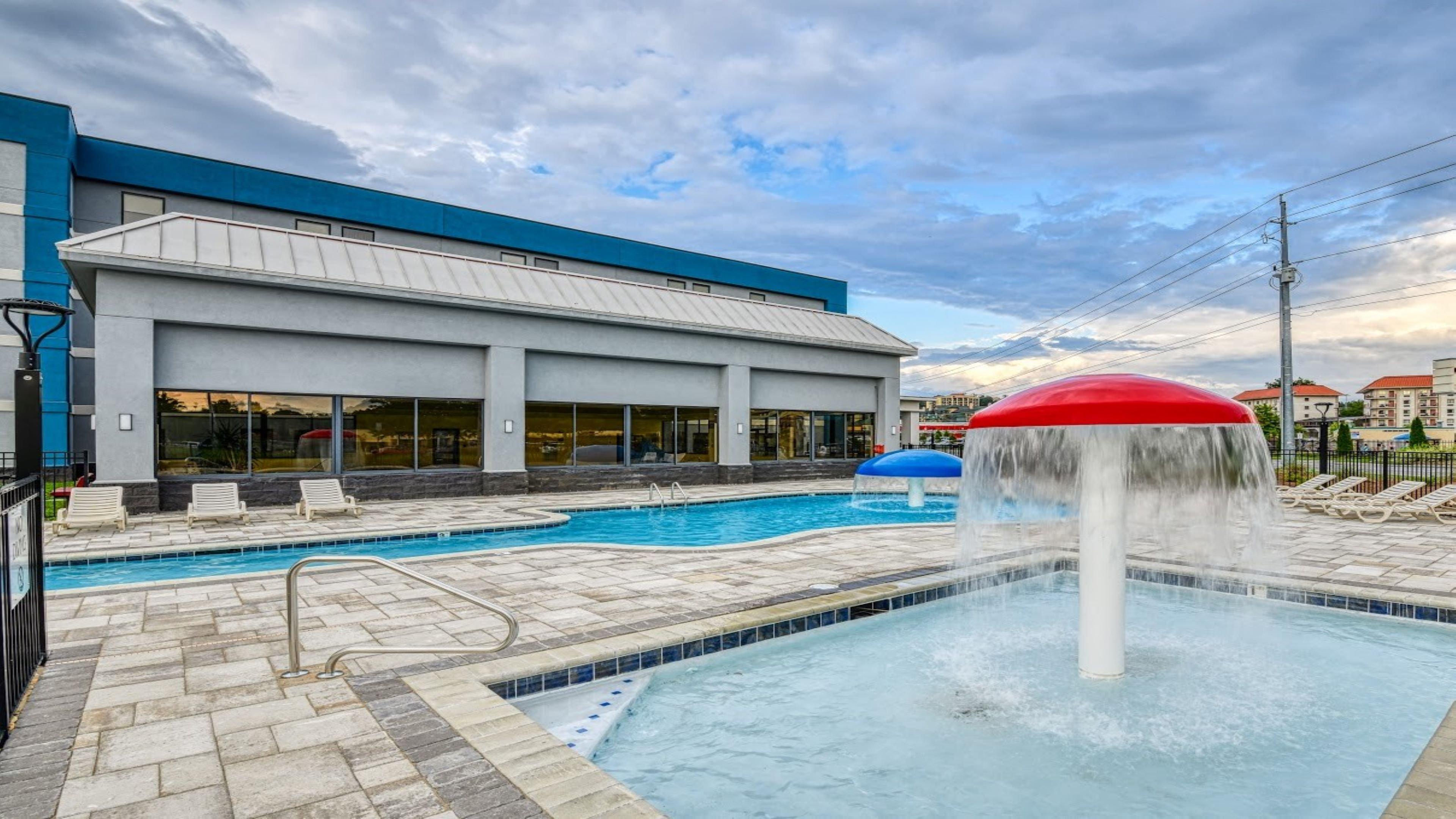 Holiday Inn Express Hotel & Suites Pigeon Forge By Ihg Exteriör bild